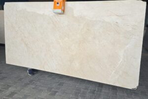 Sofita Beige